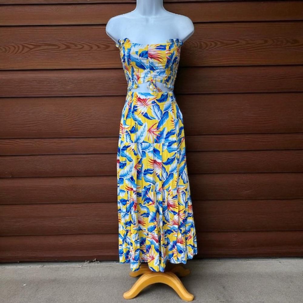 Sale! The cruiser one size skirt set in yellow tropical blue